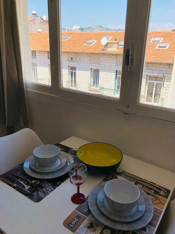 F2 Centre - Gare Apartment Nice